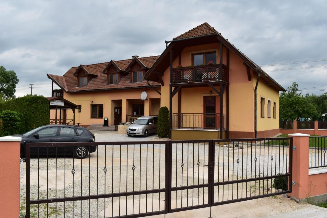 Penzion Zuzka Krasnohorska Dlha Luka المظهر الخارجي الصورة
